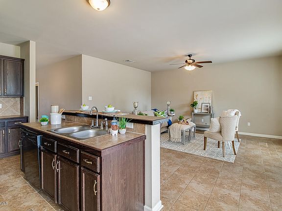 4th image of 510 Magnolia Knee Dr