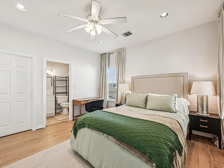 5736 Petty St — Photo 18