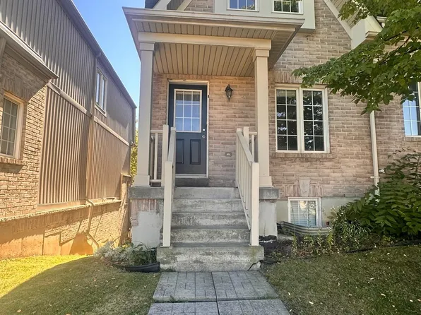 735 Sheppard Ave #24, Pickering, ON L1V 7K5