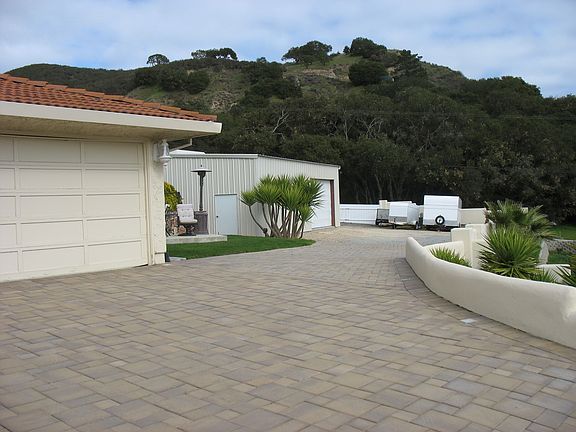 Driveway to Workshop