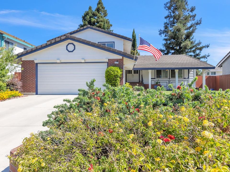 1st image of 8559 Coral Crest Ct