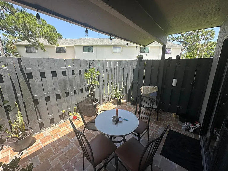 3801 Inlet Cir — Photo 21