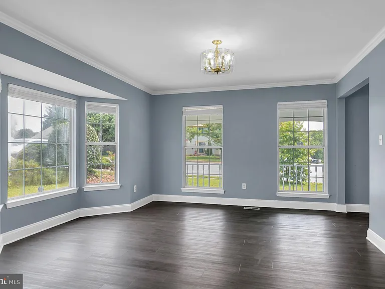 15704 Beau Ridge Dr — Photo 7