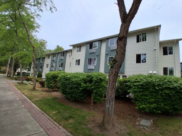 Emma McRedmond, 7960 169th Ave NE #110, Redmond, WA 98052