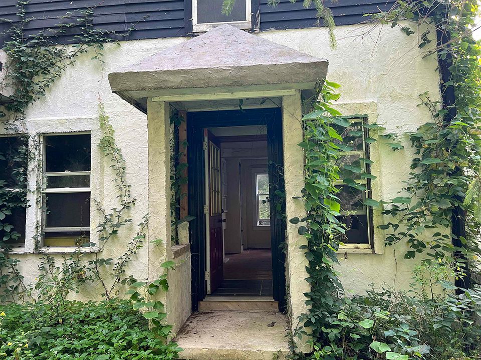 1st image of 4033 High Point Rd