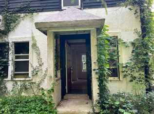 4033 High Point Rd, Spring Green, WI 53588