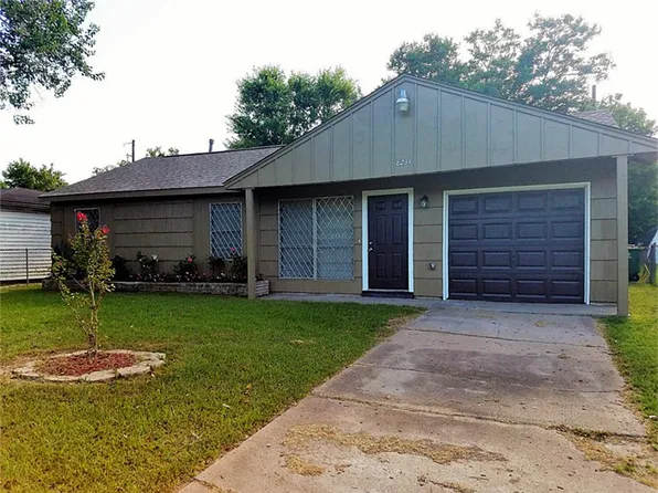 8234 Saint Lo Rd, Houston, TX 77033