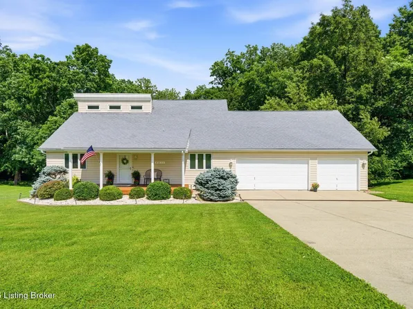 4811 Hickory Hollow Ln, Shepherdsville, KY 40165