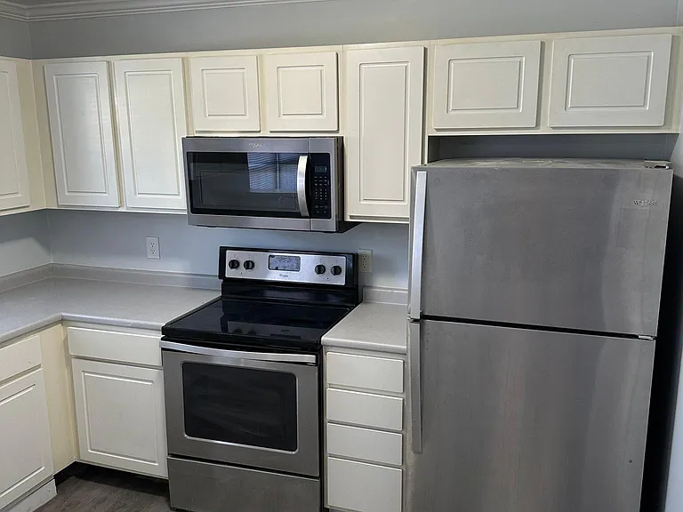 1414 Willoughby Park Ct #4 — Photo 11