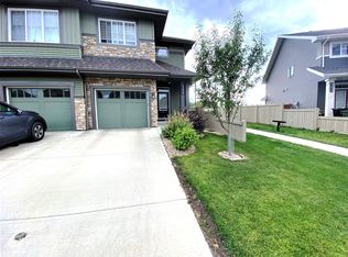 5237 Crabapple Line SW, Edmonton, AB T6X 2H6