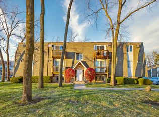 214 Madison St UNIT 3C, Joliet, IL 60435