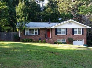 211 Deerwood Cir SE, Smyrna, GA 30082