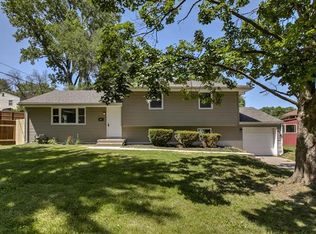 7712 NE 53rd Ter, Kansas City, MO 64119