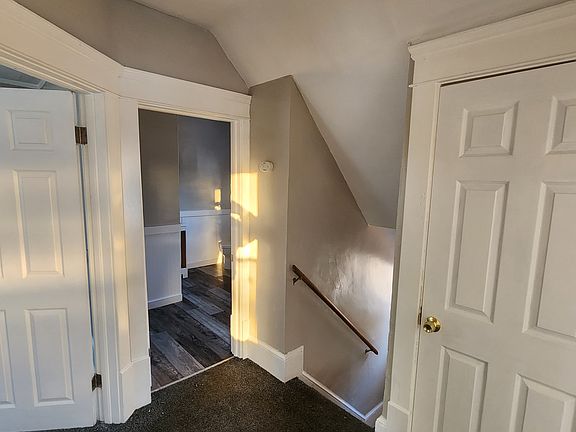5th image of 1380 Moore St