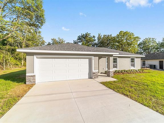 3rd image of 6772 Hemlock Radial Rd