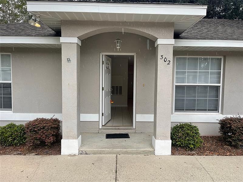 1st image of 11322 SE 55th Ave #302