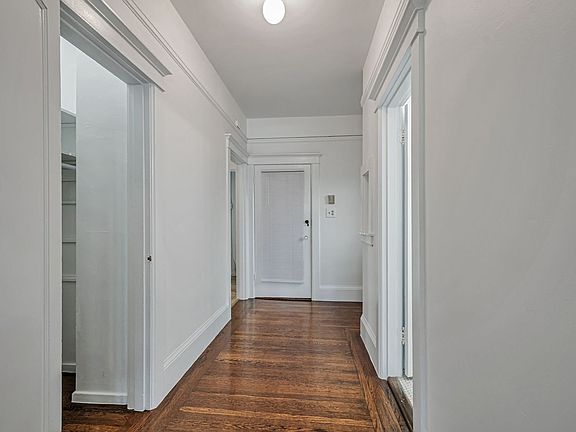 3rd image of 9 Palm Ave APT 2