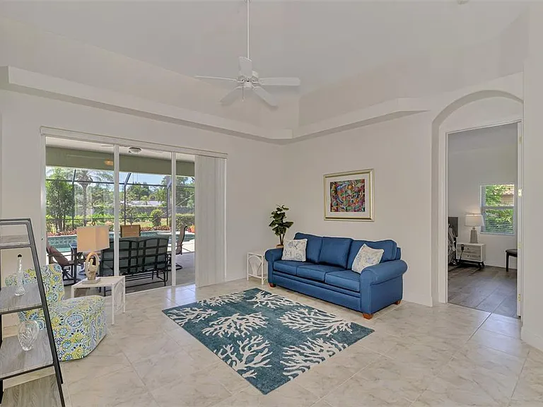 900 Park Place Dr — Photo 19
