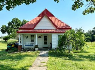 320 W Hainline St, El Dorado Springs, MO 64744