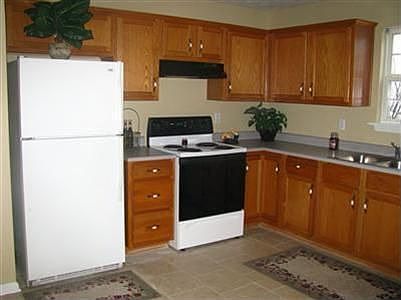 4th image of 604 Wabarto Way