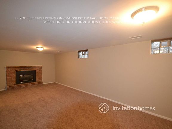 3rd image of 1030 Polk Pl