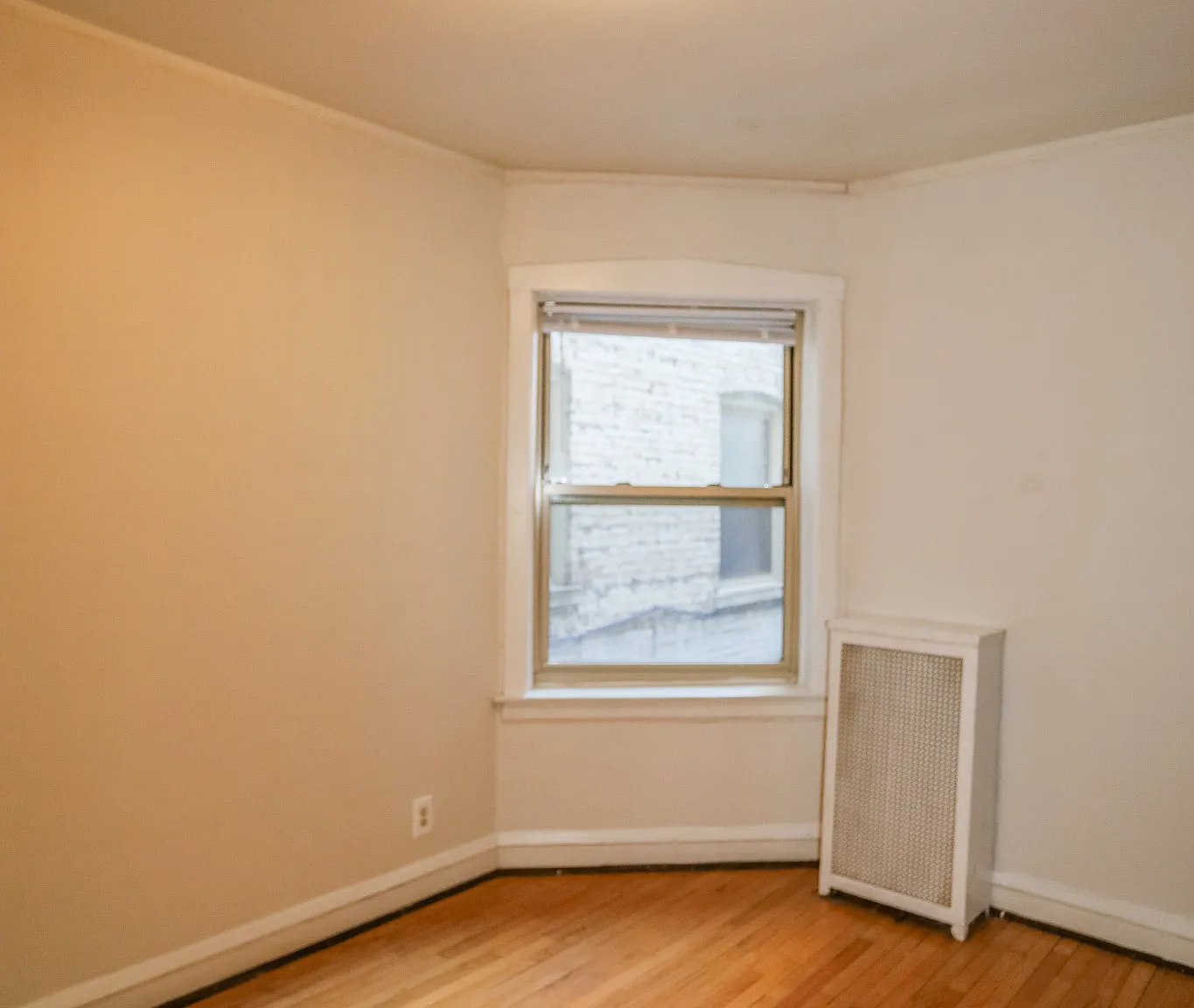 1 bed, 1.0 bath, $1,400 — Photo 4