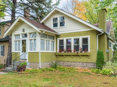 3905 Oakland Ave, Minneapolis, MN, 55407