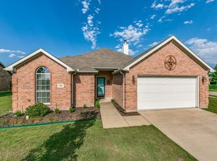 1416 N Houston St, Royse City, TX 75189