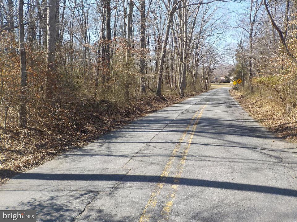 2nd image of 480 Bryan Point Rd