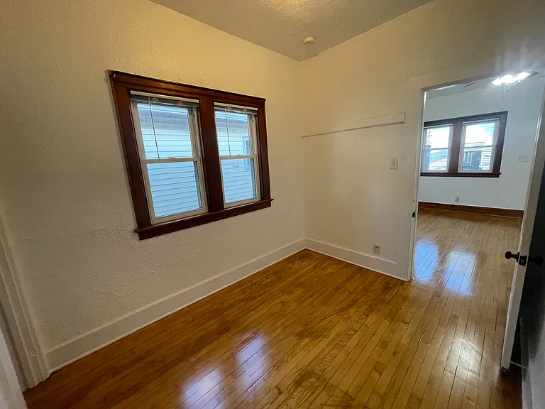 2521 W Michigan St — Photo 18