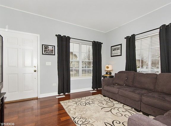 3rd image of 1459 Plantain Dr