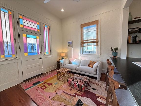 3rd image of 1458 N Rocheblave St