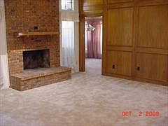 3rd image of 850 W Lynn Creek Dr