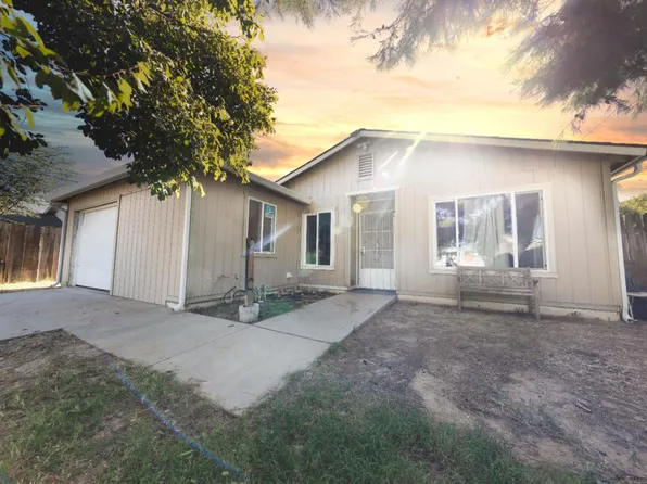 22359 Arnott Dr, Chowchilla, CA 93610