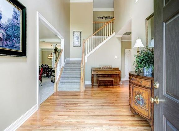 4th image of 4008 Honeytree Ln NE
