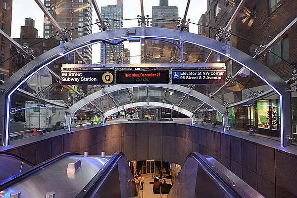 Rented by Bold New York | media 9