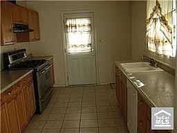3rd image of 6834 Mount Waterman Dr