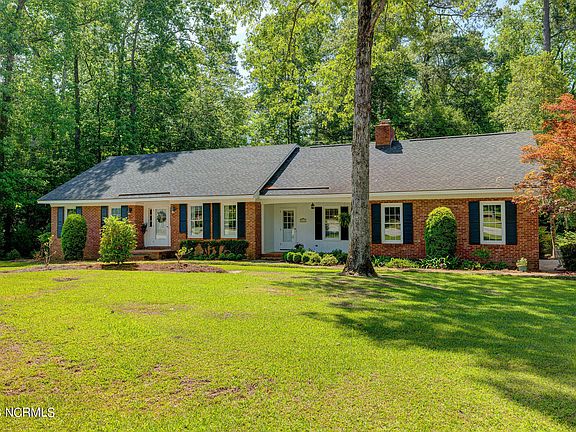 3rd image of 518 Bentmoor Drive