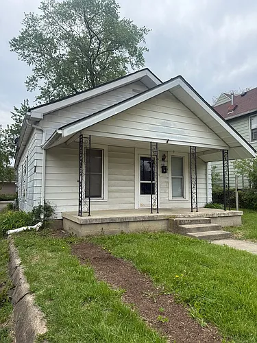 1721 S Elm St Photo 1