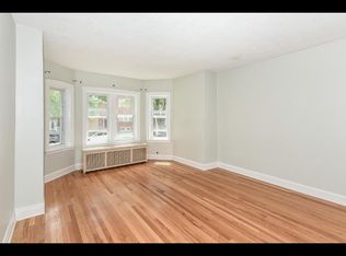 4826 Wright Ter #1, Skokie, IL 60077