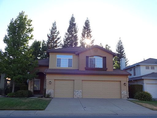 2nd image of 5918 Pebble Creek Dr