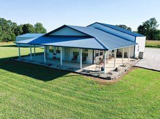 21059 E 1474th Rd, Stockton, MO 65785