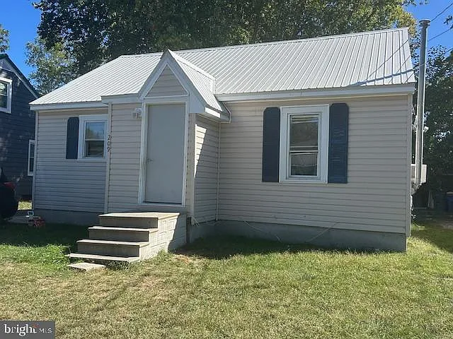 209 Old Laurel Rd photo 1