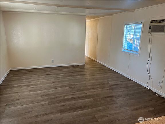 5th image of 507 131st Street E #22