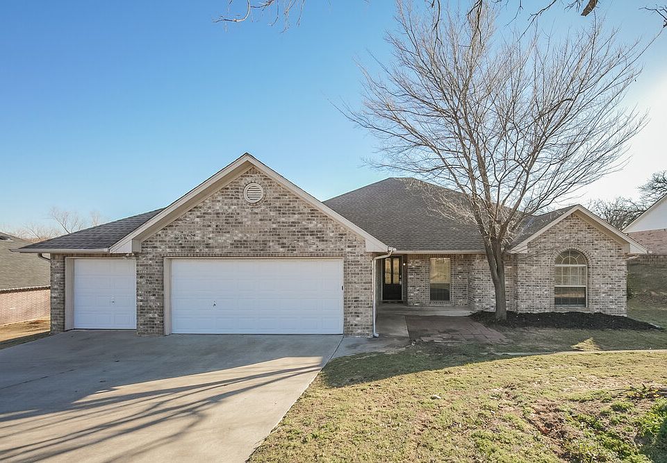 1st image of 2648 Greystone Ln