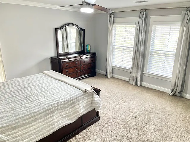 208 Clouter Creek Dr — Photo 12