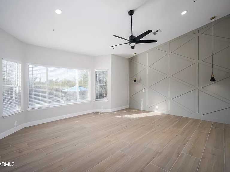 19330 N 88th Way — Photo 16