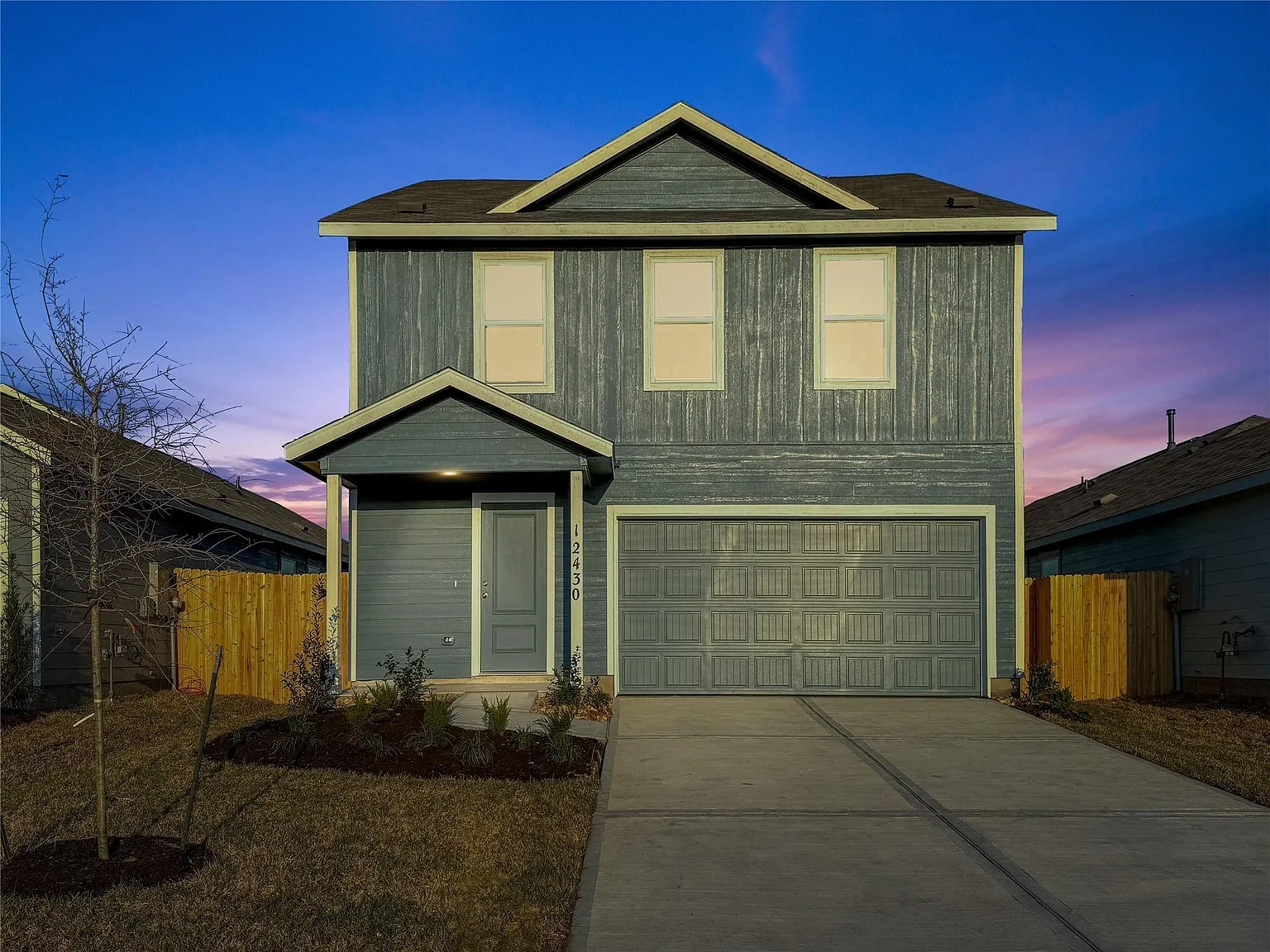4 bed, 2.5 bath, 1998 sqft, $2,150 — Photo 2