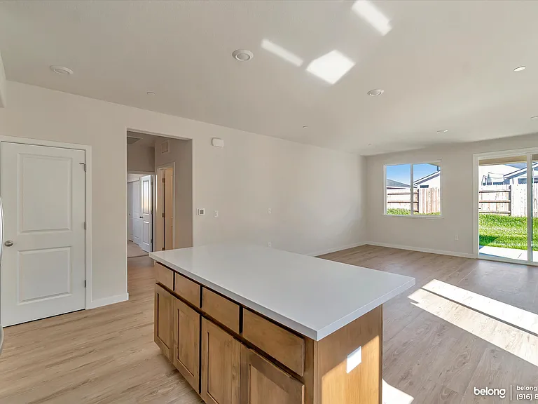 4764 Crawford Pkwy — Photo 10