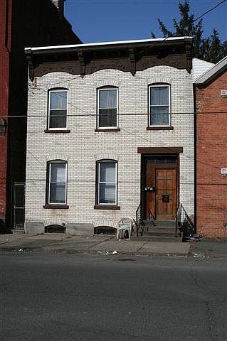 1st image of 519 1st St #2
